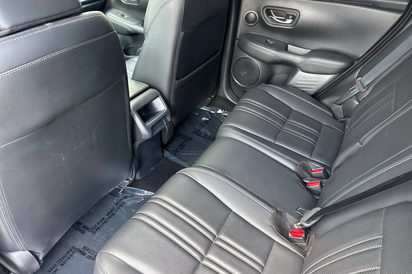 Used 2023 Honda HR-V EX-L image 13