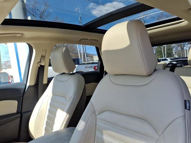 Certified 2023 Ford Edge SEL w/ Convenience Package AWD/4WD image 17
