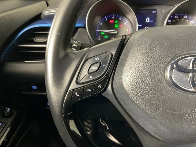 Used 2019 Toyota C-HR XLE image 23