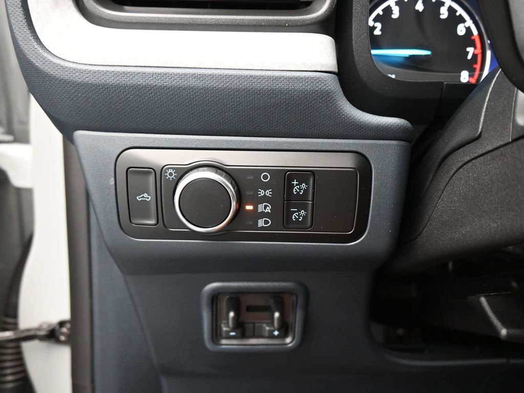 Certified 2024 Ford Maverick XLT w/ XLT Luxury Package image 41