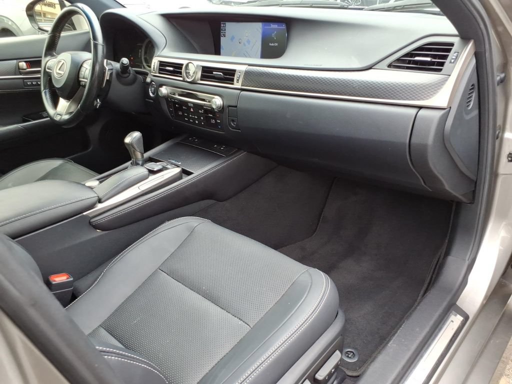 Used 2019 Lexus GS 350 F Sport AWD/4WD image 10