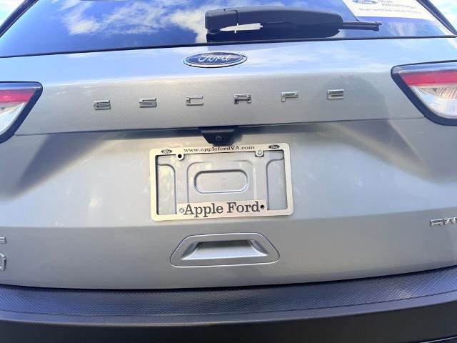 Certified 2022 Ford Escape SE w/ SE Sport Appearance Package image 13