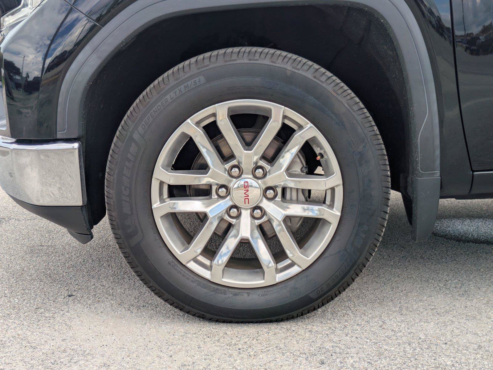 Used 2021 GMC Sierra 1500 SLE w/ Preferred Package RWD image 9
