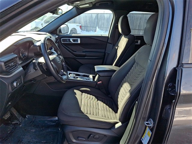 Certified 2020 Ford Explorer XLT image 13
