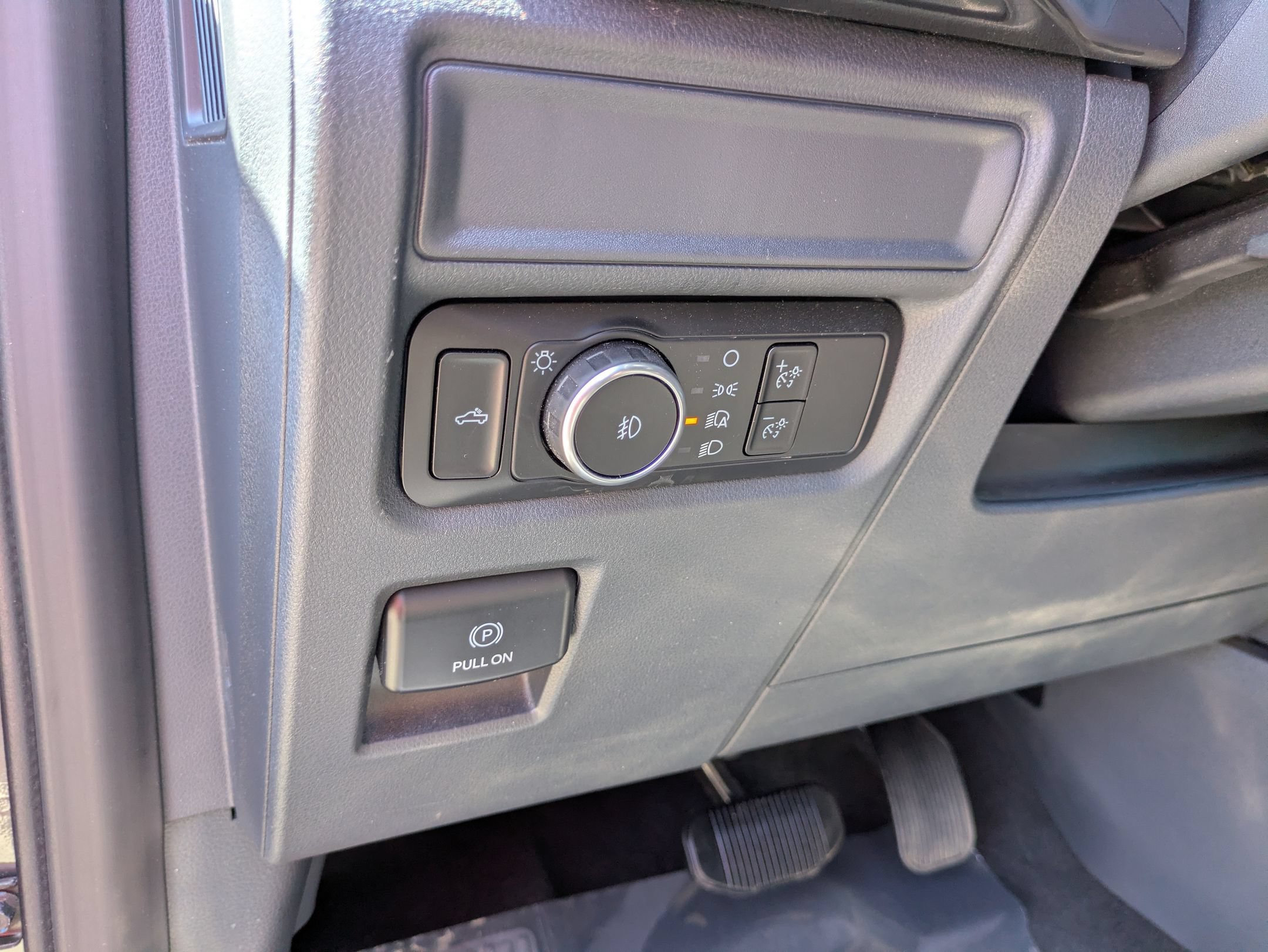 Certified 2023 Ford F150 XL w/ STX Appearance Package AWD/4WD image 18