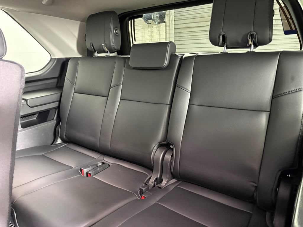 Used 2024 Toyota Sequoia TRD Pro AWD/4WD image 28