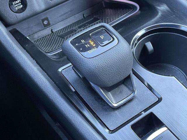 Used 2024 Nissan Rogue SL w/ SL Premium Package image 30