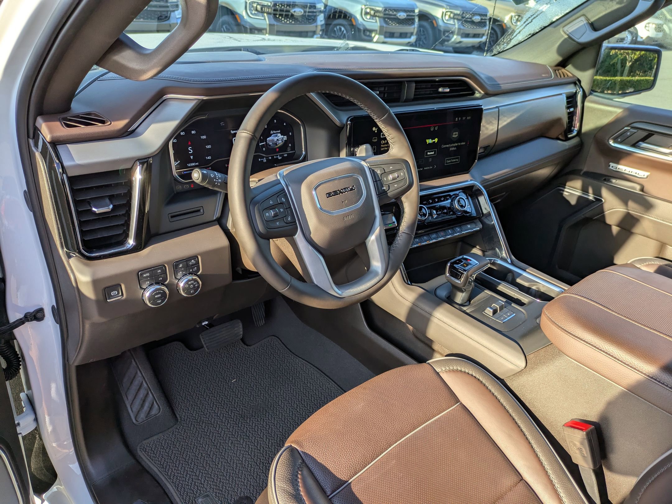 Used 2024 GMC Sierra 1500 Denali image 16