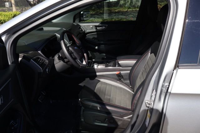 Certified 2022 Ford Edge ST-Line AWD/4WD image 14
