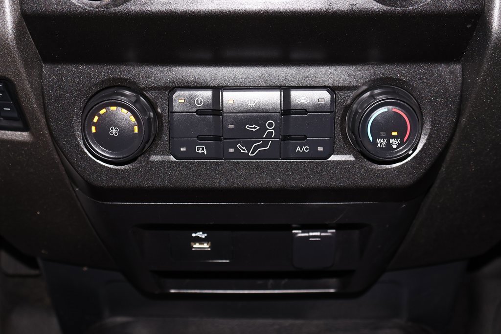 Certified 2022 Ford F350 XL w/ Power Equipment Group image 22