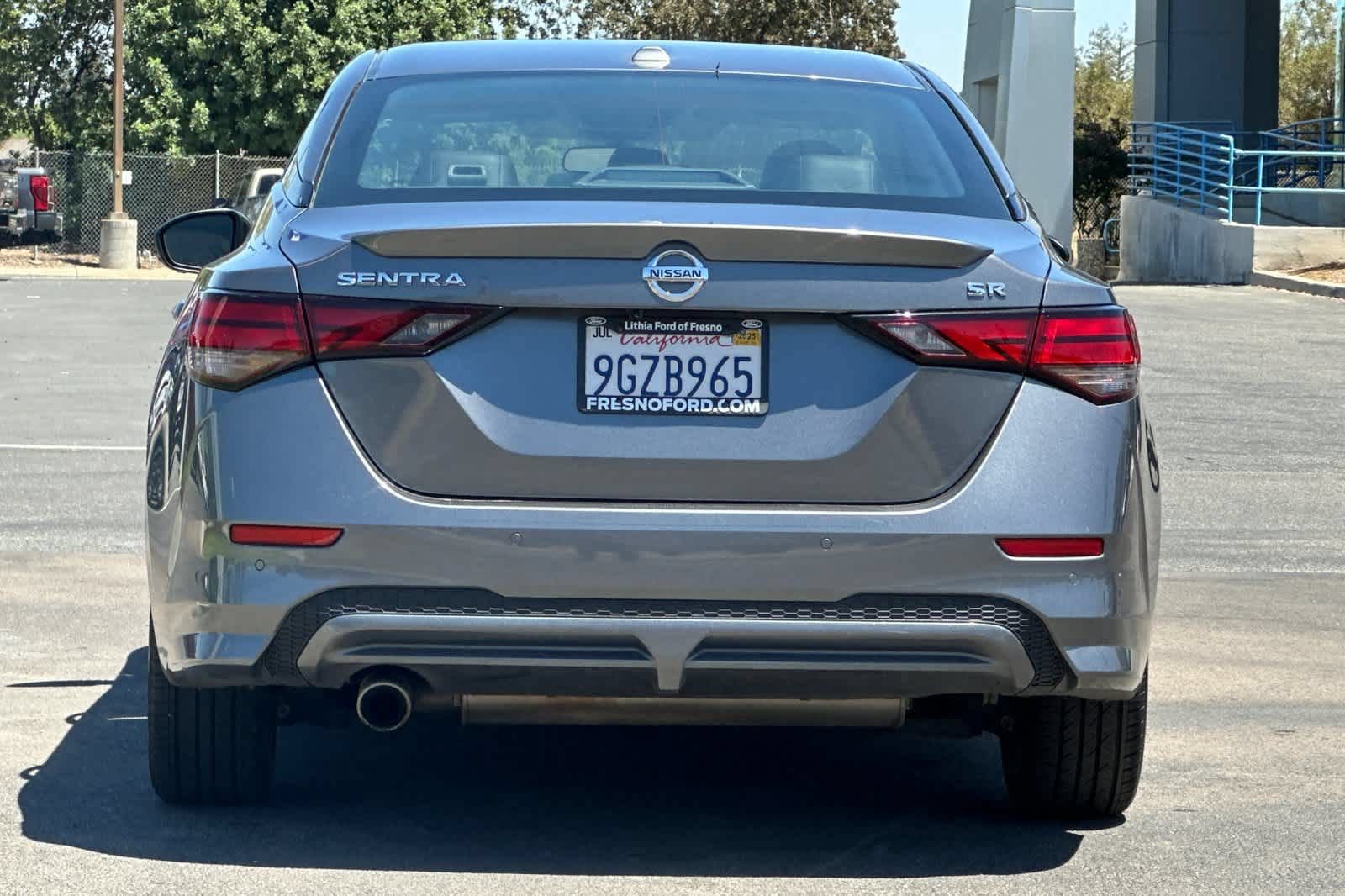 Used 2023 Nissan Sentra SR w/ SR Premium Package FWD image 8