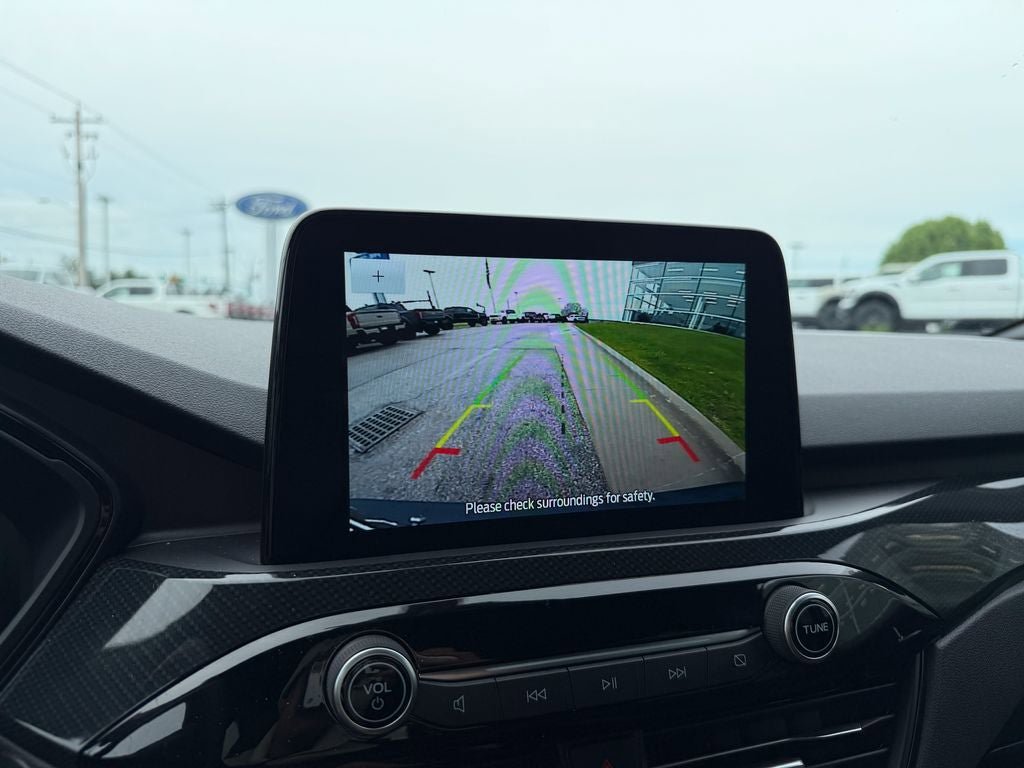 Certified 2025 Ford Escape ST-Line AWD/4WD image 22