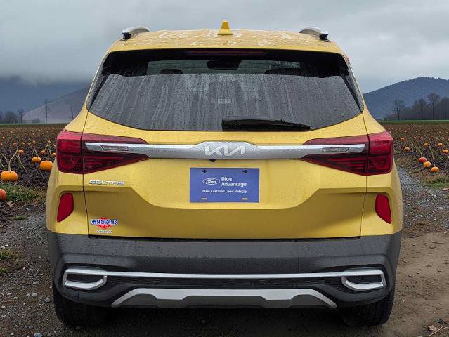 Used 2023 Kia Seltos SX w/ SX Sunroof Package AWD/4WD image 5