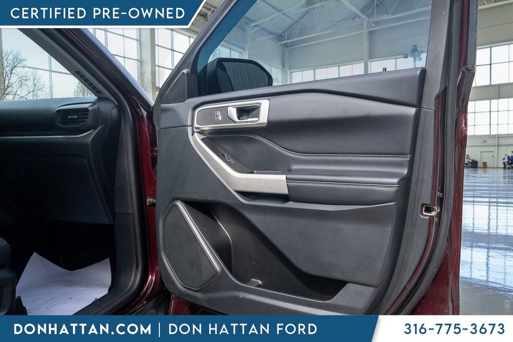 Certified 2022 Ford Explorer XLT w/ Class IV Trailer Tow Package AWD/4WD image 26