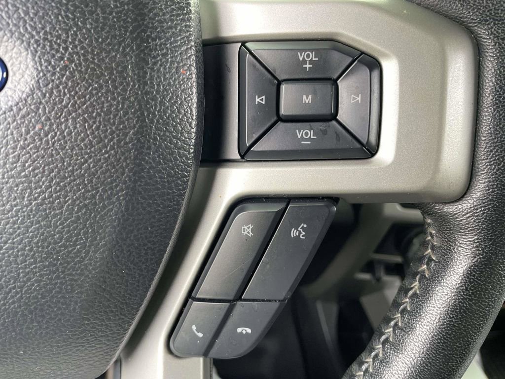 Certified 2018 Ford F150 Lariat w/ Equipment Group 502A Luxury image 27