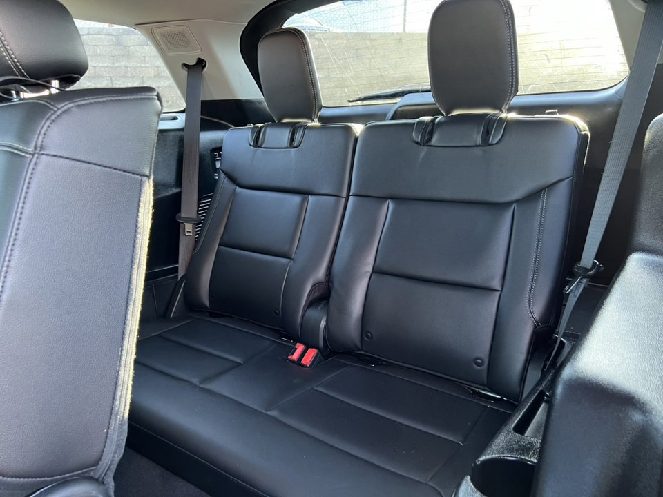 Certified 2023 Ford Explorer Limited w/ Limited Technology Package image 10