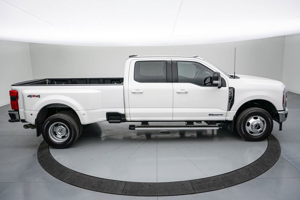 Certified 2026 Ford F350 Lariat AWD/4WD image 4