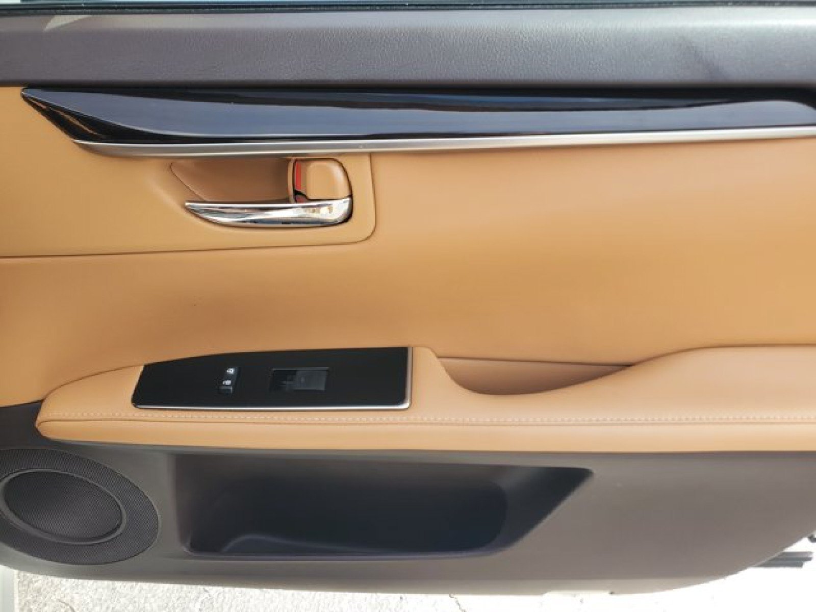 Used 2018 Lexus ES 350 w/ Premier Package FWD image 36