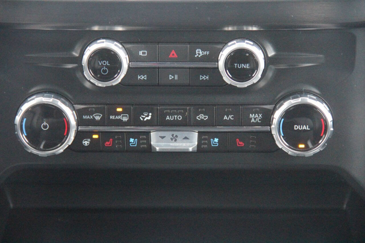 Certified 2025 Ford F350 Lariat w/ Lariat Ultimate Package image 23