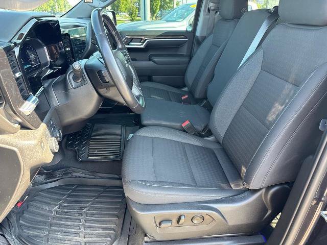 Used 2022 Chevrolet Silverado 1500 LT AWD/4WD image 8