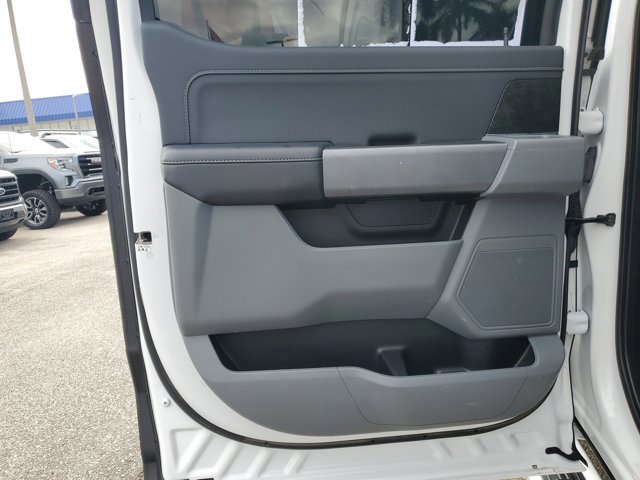 Certified 2022 Ford F150 XLT w/ Equipment Group 302A High image 16