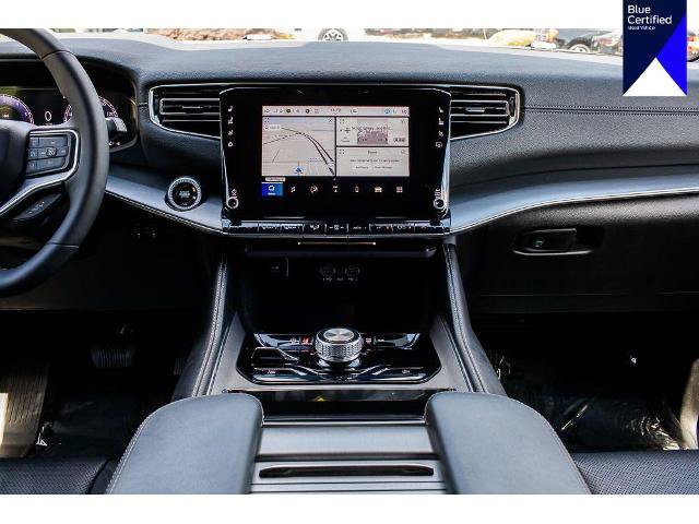 Used 2024 Jeep Wagoneer Series II AWD/4WD image 13