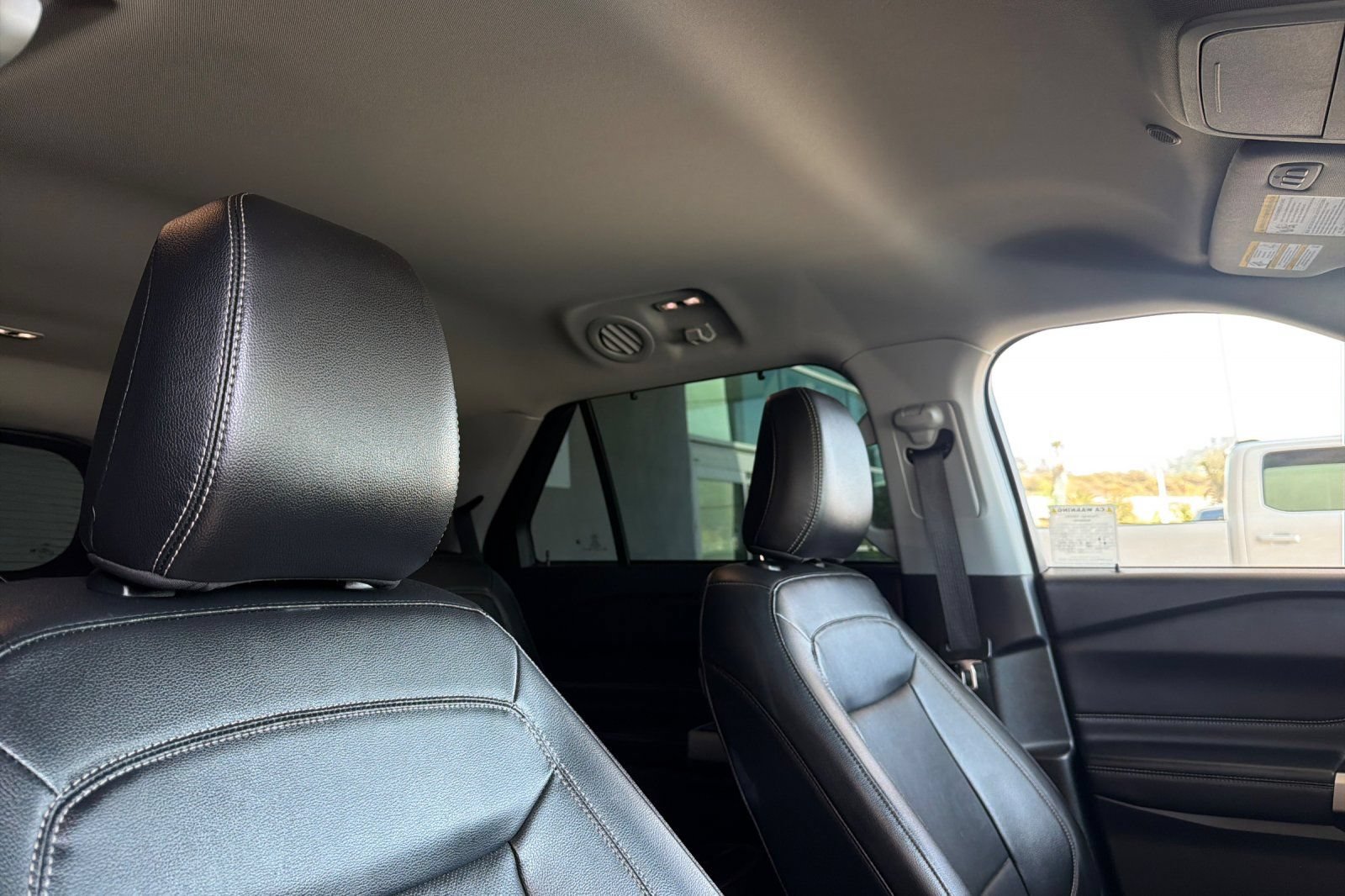 Certified 2023 Ford Explorer Limited RWD image 17