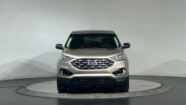 Certified 2021 Ford Edge SE w/ Cargo Accessory Package AWD/4WD image 3