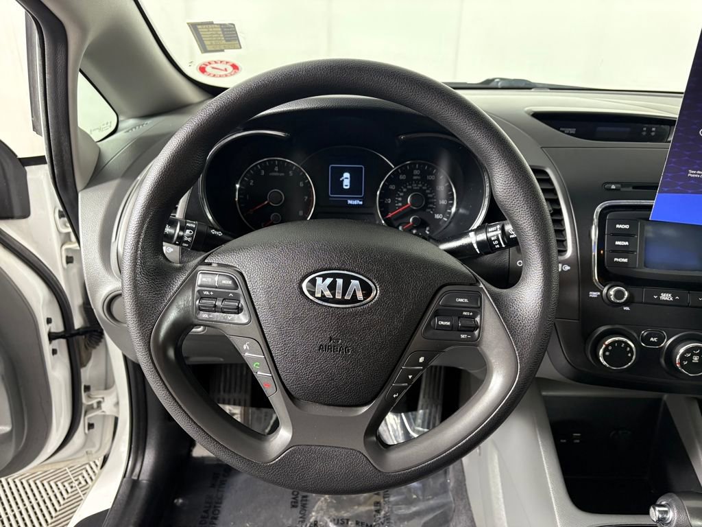 Used 2018 Kia Forte LX w/ LX Rear Camera Package image 15