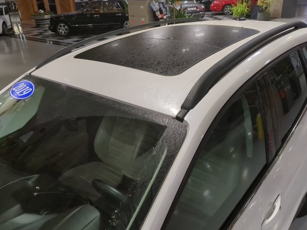 Certified 2019 Ford Escape SEL image 20