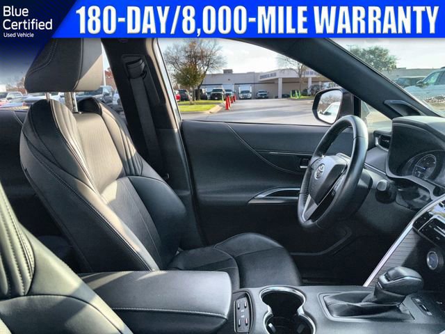Used 2021 Toyota Venza Limited image 18