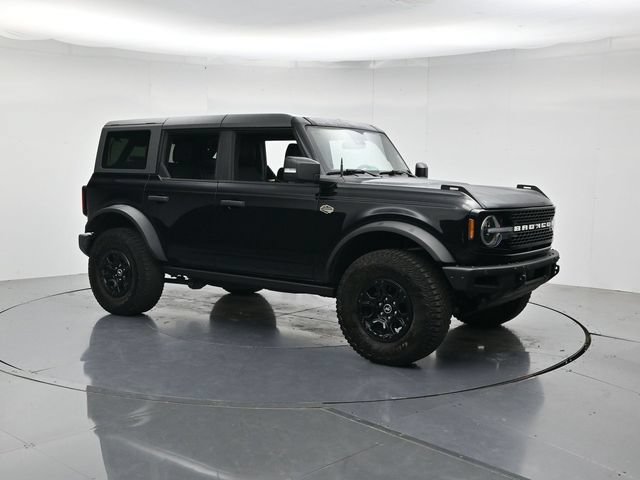 Certified 2024 Ford Bronco Wildtrak AWD/4WD image 3