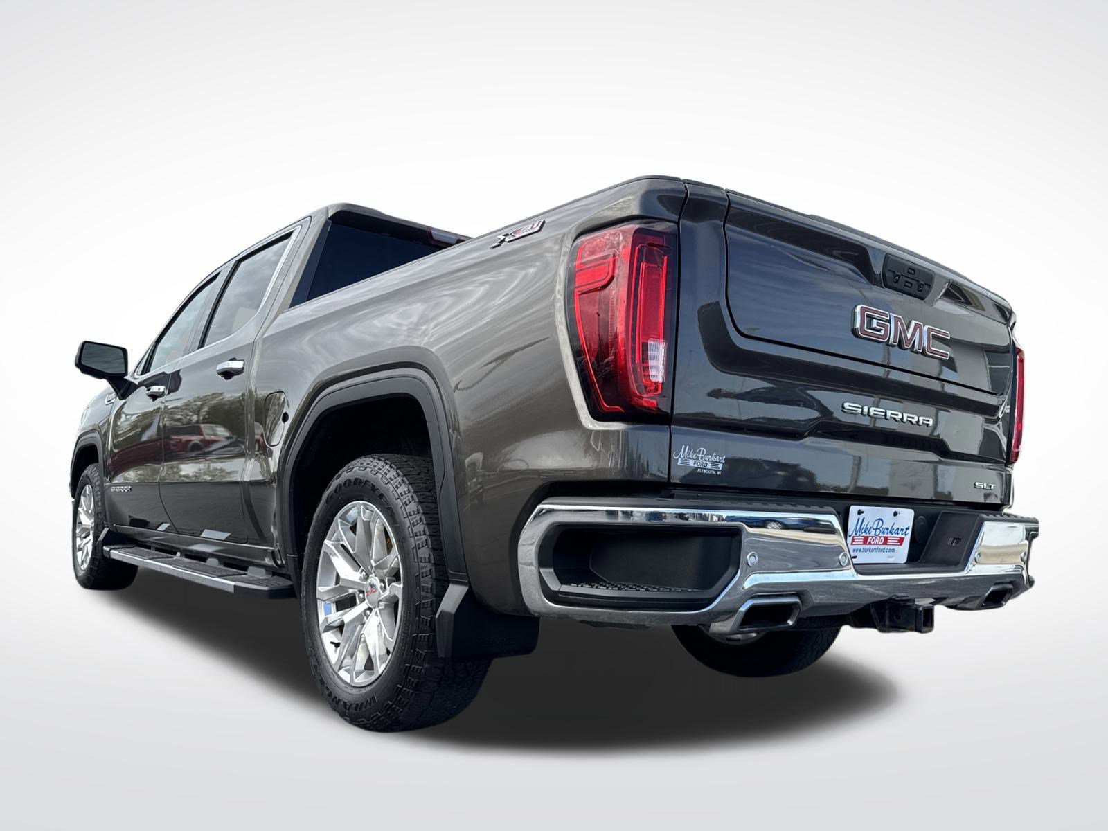 Used 2019 GMC Sierra 1500 SLT w/ SLT Premium Package image 9
