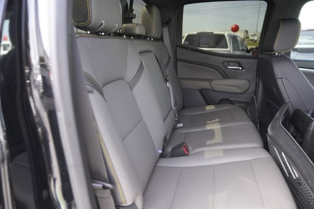 Used 2024 Chevrolet Colorado ZR2 w/ ZR2 Bison Edition image 16