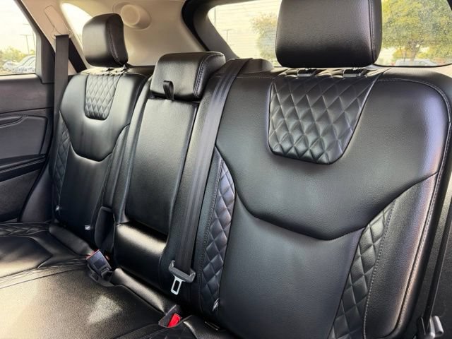 Certified 2024 Ford Edge Titanium AWD/4WD image 21
