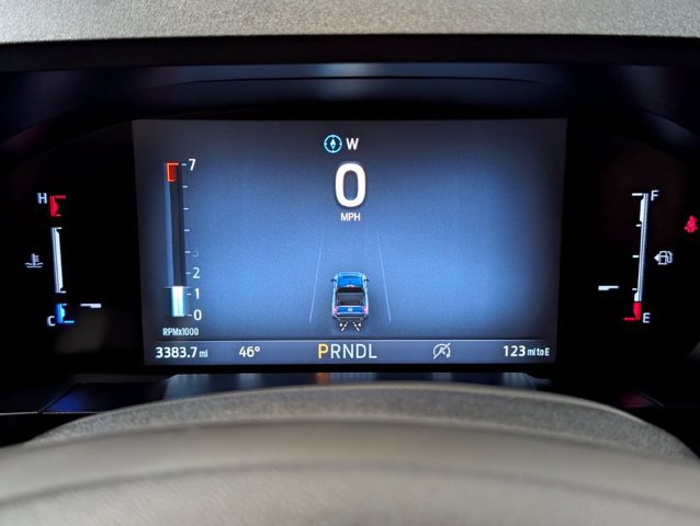 Certified 2025 Ford Maverick XLT w/ XLT Luxury Package AWD/4WD image 4