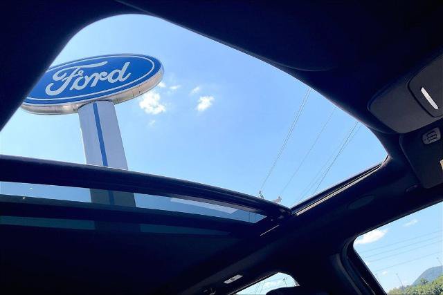 Certified 2025 Ford F150 King Ranch AWD/4WD image 22