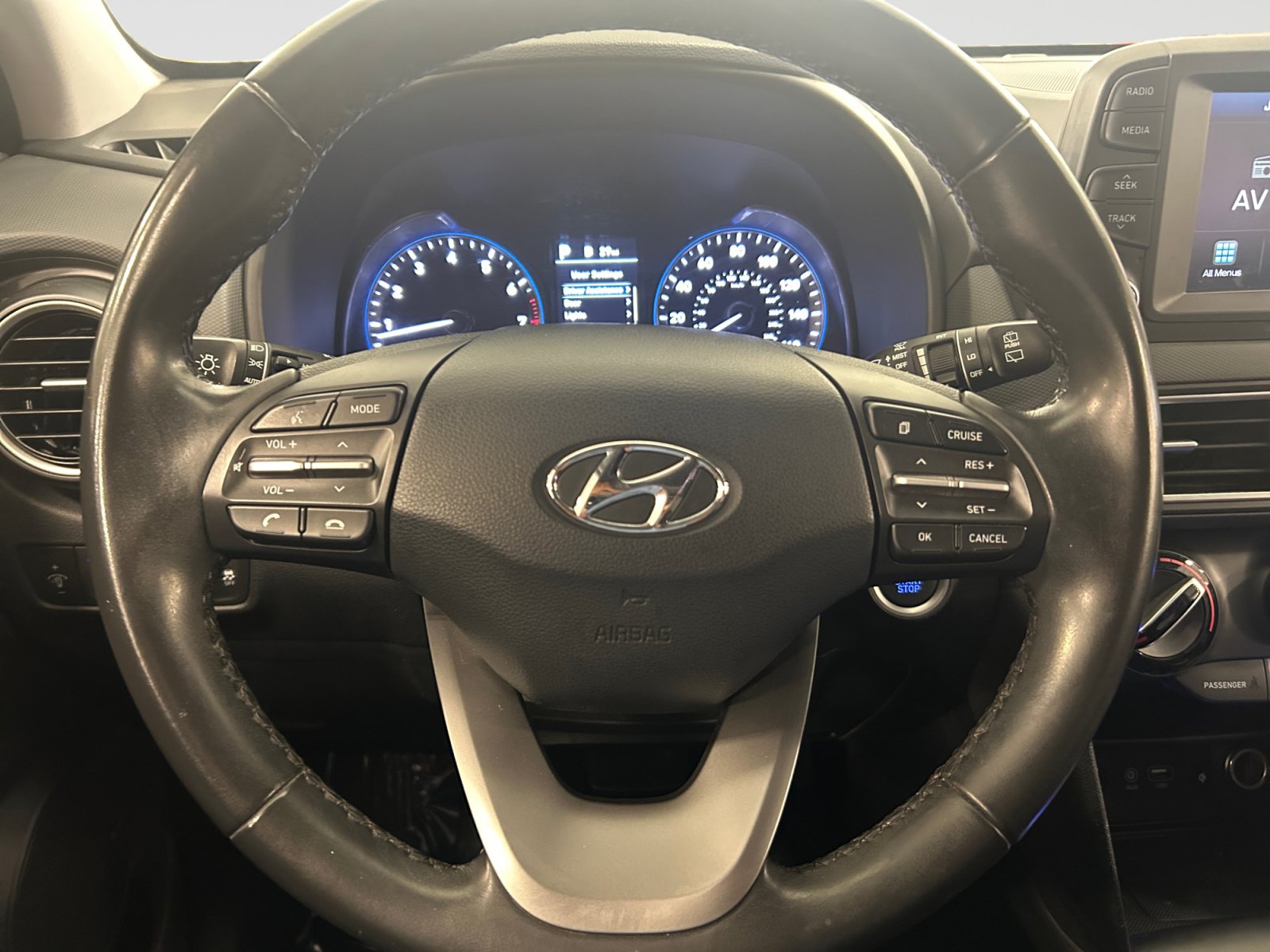 Used 2020 Hyundai Kona SEL Plus AWD/4WD image 13