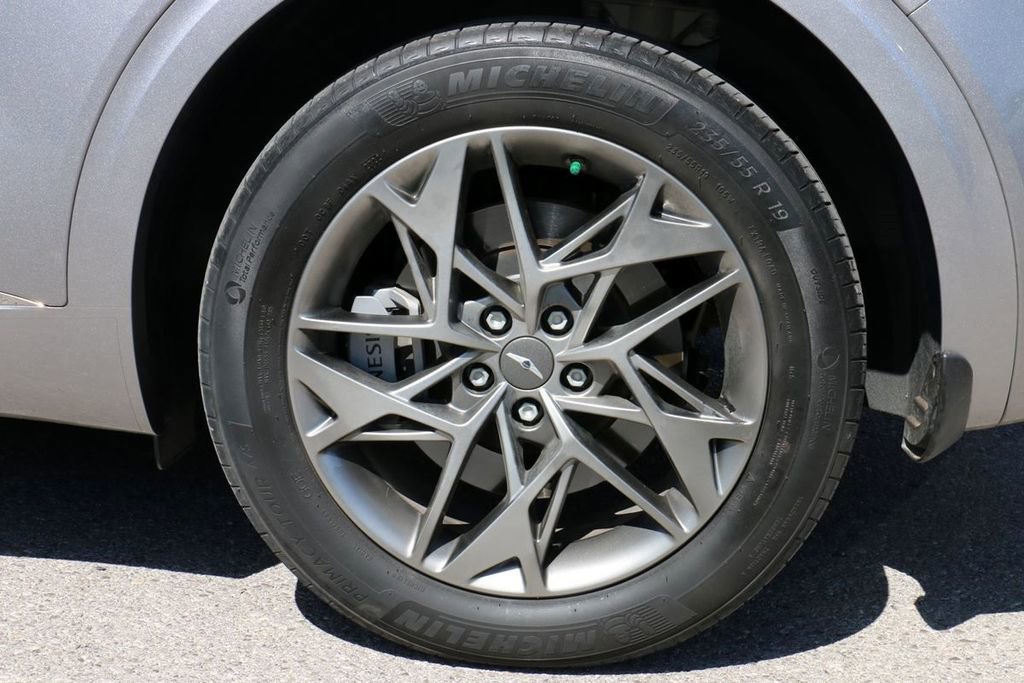 Used 2023 Genesis GV70 2.5T w/ Advanced Package image 8