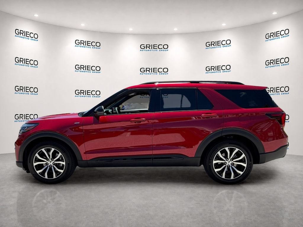 Certified 2026 Ford Explorer ST-Line w/ Premium Package RWD image 4