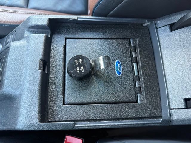 Certified 2022 Ford Bronco Outer Banks AWD/4WD image 35