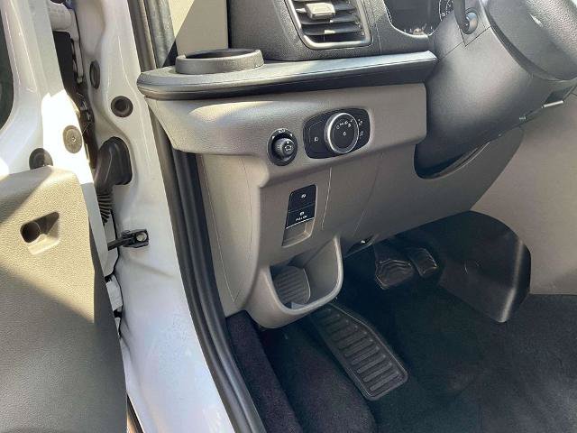 Certified 2024 Ford Transit 350 XLT RWD image 15