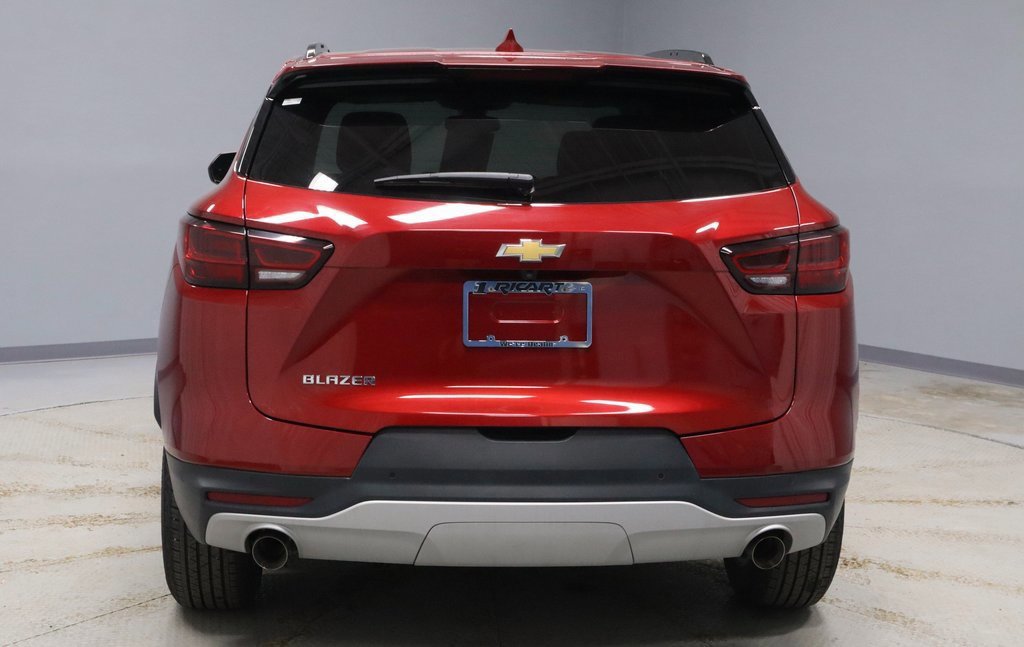 Used 2024 Chevrolet Blazer LT w/ Convenience Package image 4