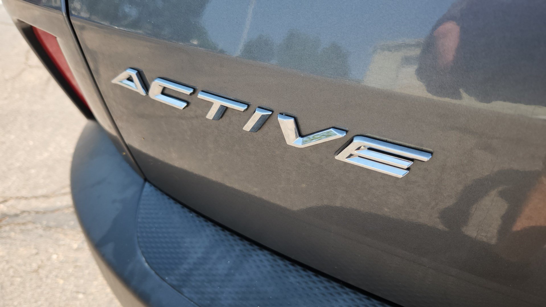 Certified 2024 Ford Escape Active AWD/4WD image 15