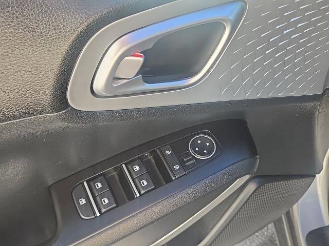 Used 2023 Kia Soul LX w/ LX Technology Package image 12