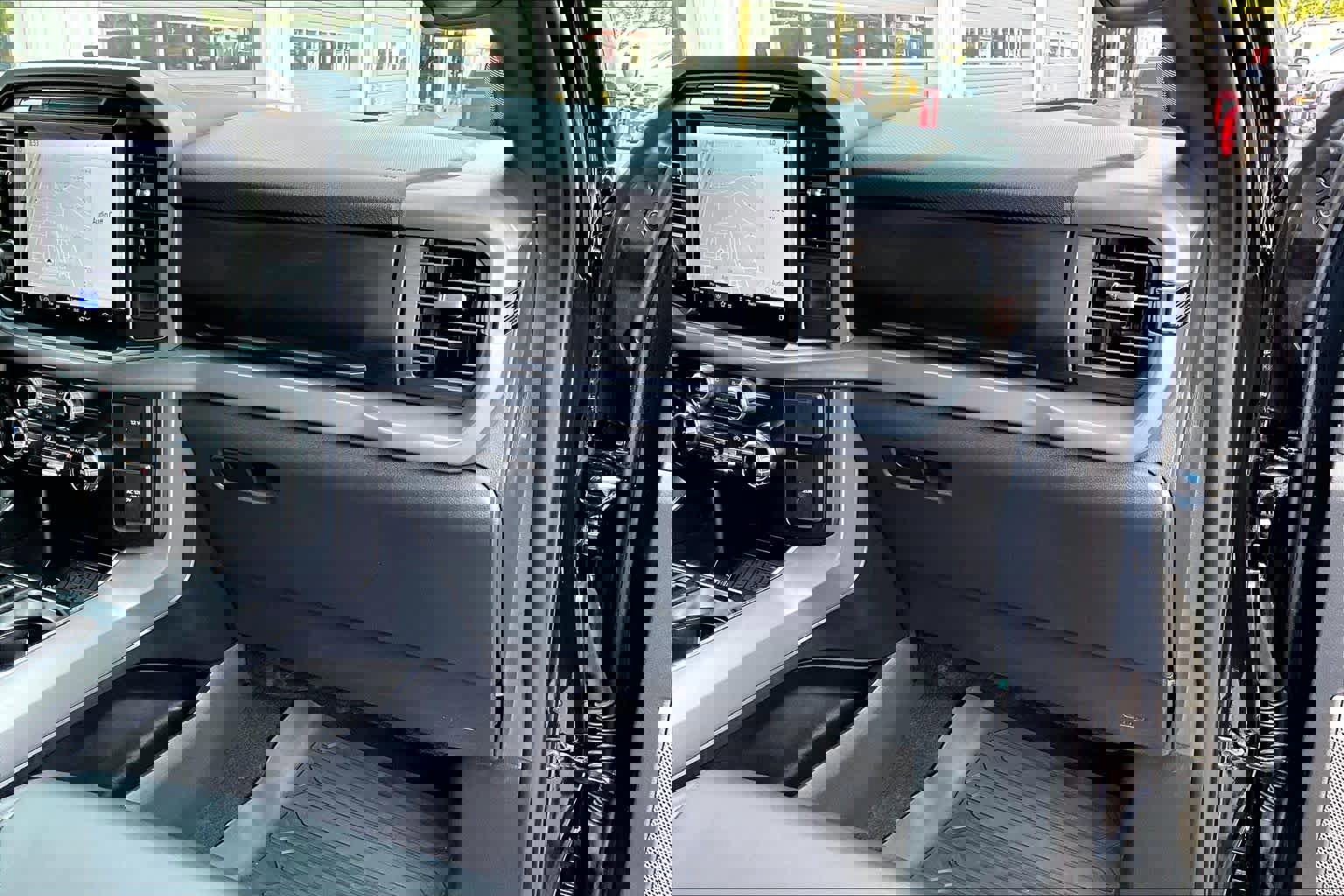 Certified 2025 Ford F150 XLT w/ Equipment Group 303A High image 21