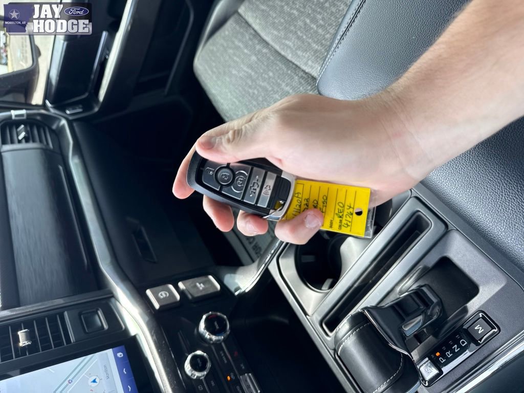 Certified 2022 Ford F150 XLT w/ Equipment Group 302A High image 25