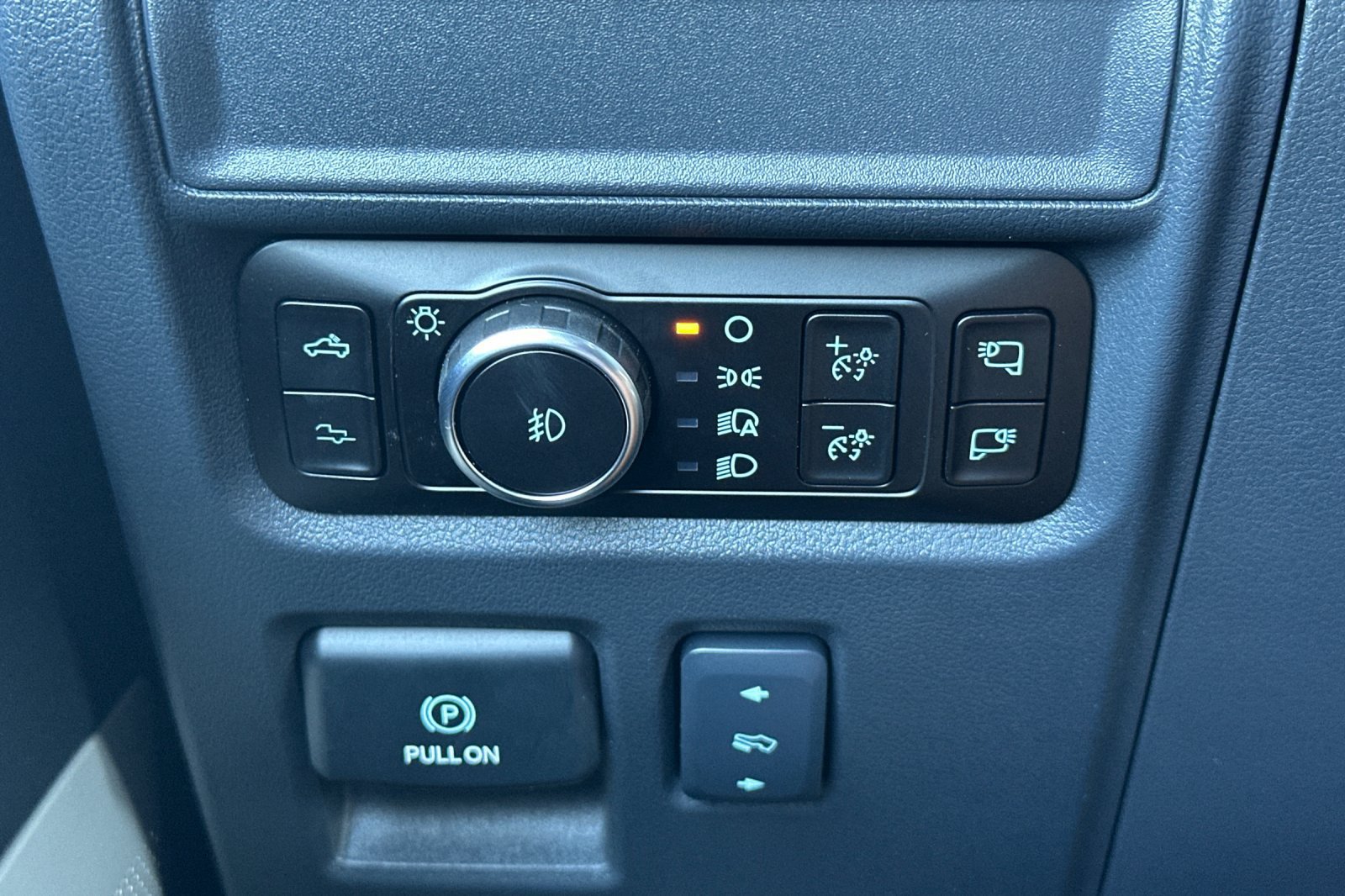 Certified 2026 Ford F150 Raptor AWD/4WD image 42