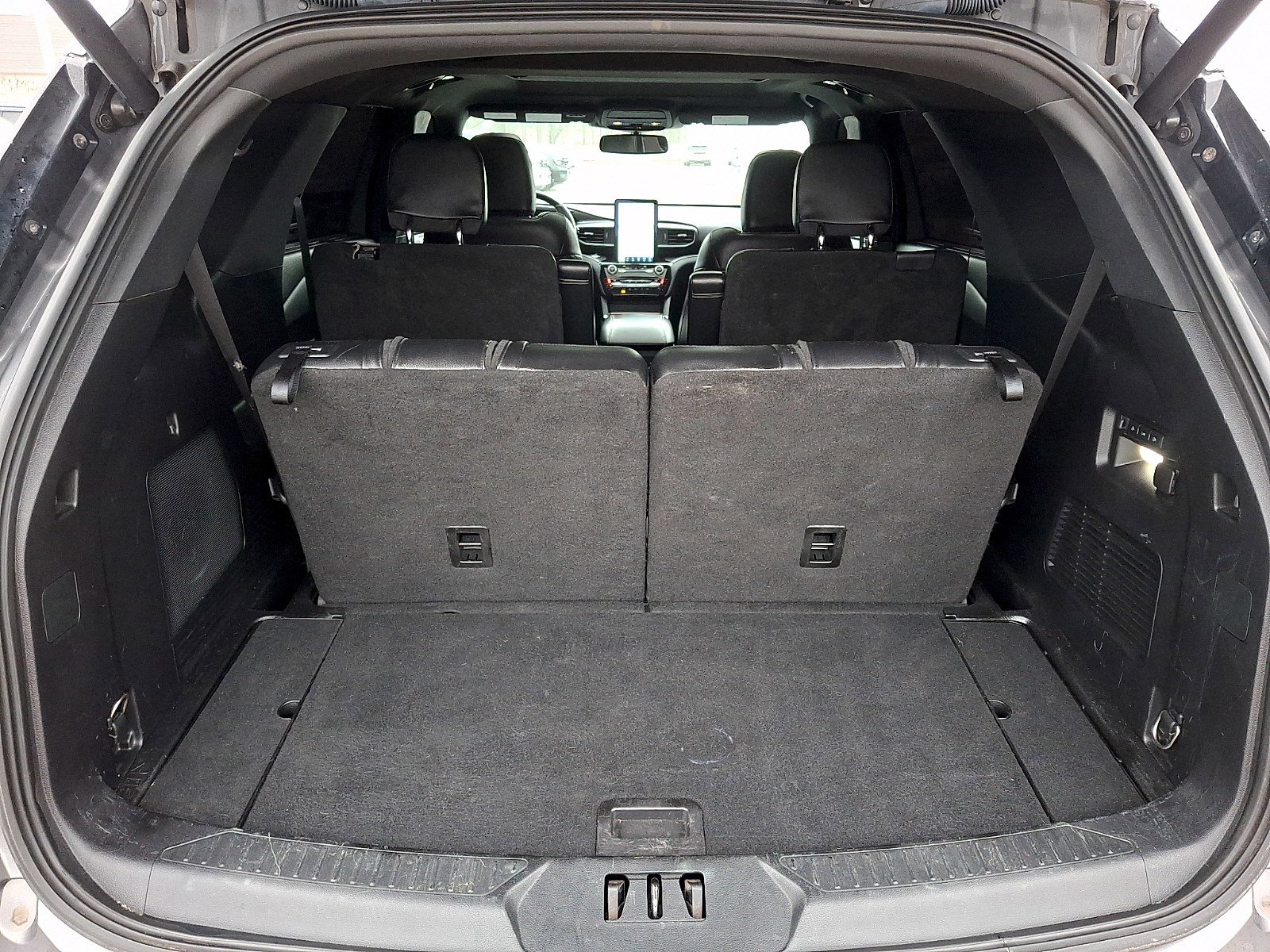 Certified 2021 Ford Explorer ST w/ Equipment Group 401A image 28