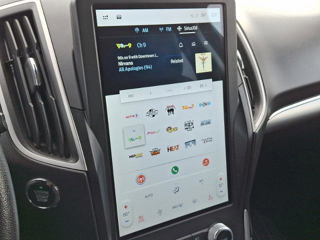 Certified 2022 Ford Edge SEL w/ Sport Appearance Package image 16